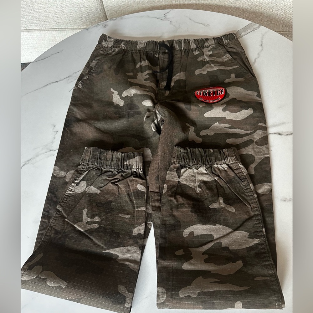 Hollywood The Jean People CAMO Jogger Pants Women’s  Size Small NWT